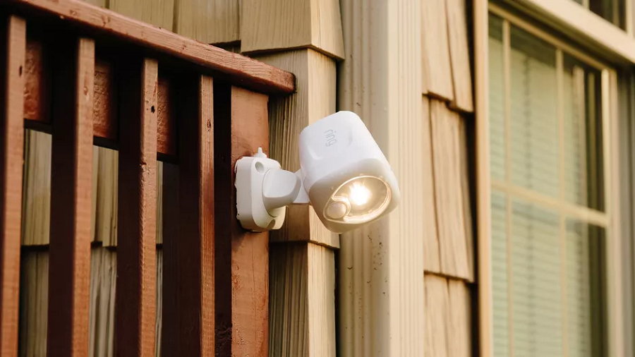 Here’s How to Use Smart Lighting for Better Security