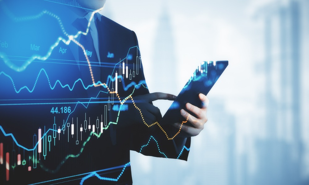 Options Income Strategies for UK Traders: Theta Harvesting and c